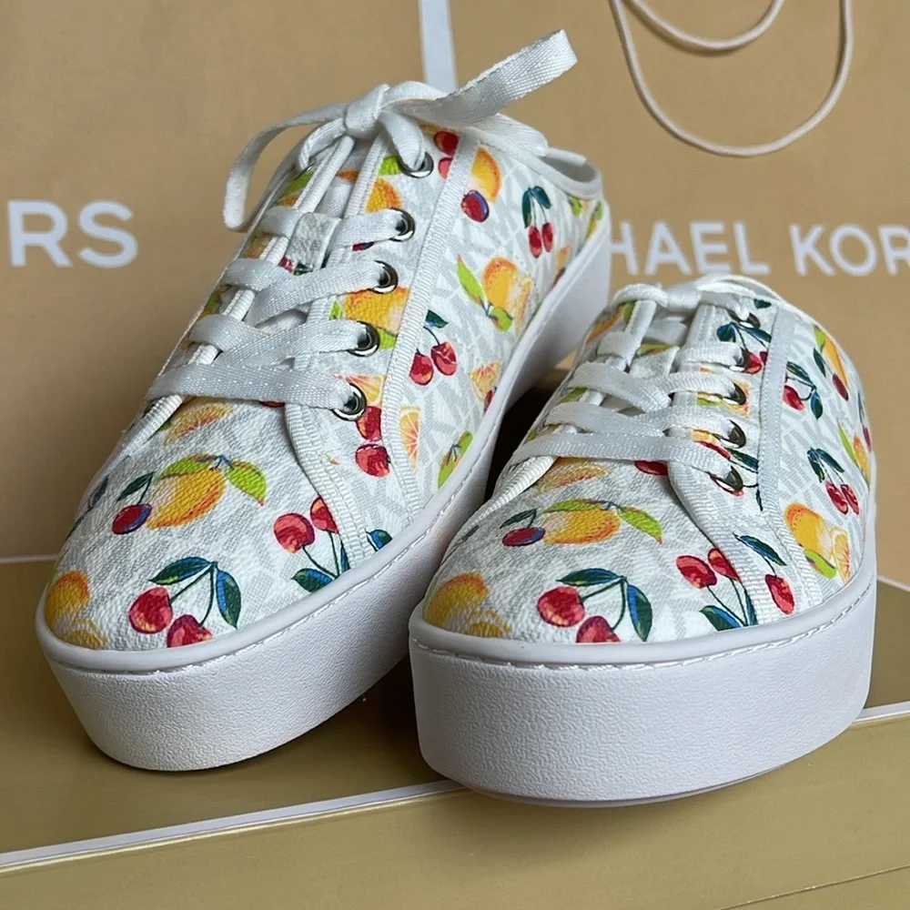 Michael Kors POPPY SLIDE SNEAKERS 
FRUIT PAINT MK SIG SM
49T4POFP1Q Platforms - Picture 5 of 16